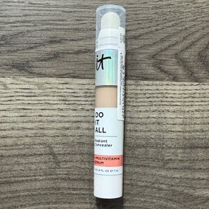 IT Cosmetics Do it all Radiant